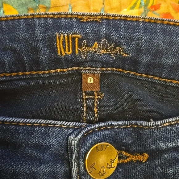 Kut from the Kloth Jeans - Picture 5 of 8
